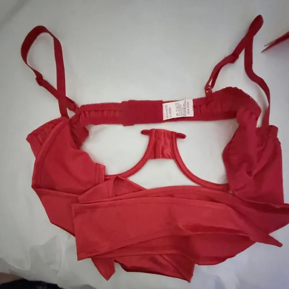 2 piece Lingerie Women's Set Bra and Thong Red One Size